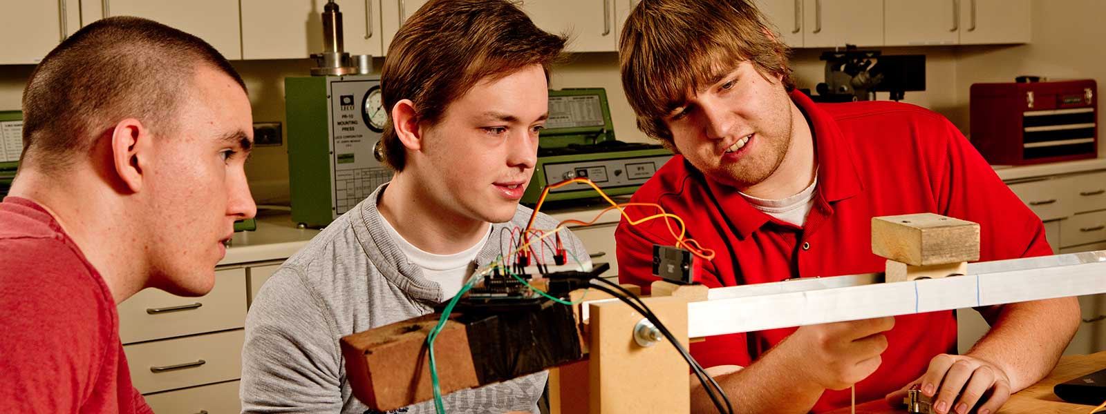 Mitchell Hall (left) and Cody Surenkamp are among the first group of students to earn bachelor’s degrees in mechanical engineering at Indiana University Purdue University Columbus (IUPUC). They accepted their degrees in May.