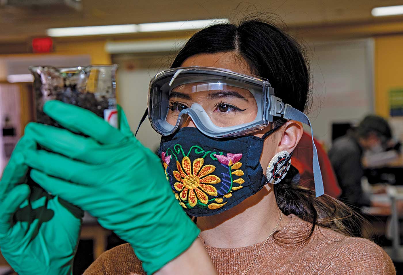 Until she got to Metropolitan State, Antavia Paredes-Beaulieu didn’t even consider a career in science. “People believe what they can see,” she says. “Being a Native girl growing up, especially on welfare in the city, I didn’t know any Native women scientists. There’s hardly any people of color in the science fields in general, let alone Indigenous women.”