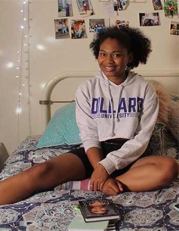 Dillard sophomore Khaelyn Jackson now has an internet connection in her New Orleans home, but she struggled with online classes when the pandemic closed campus. “For the first two or three weeks, I was completing homework from my car, trying to connect to the internet from the (McDonald’s) parking lot,” she said.