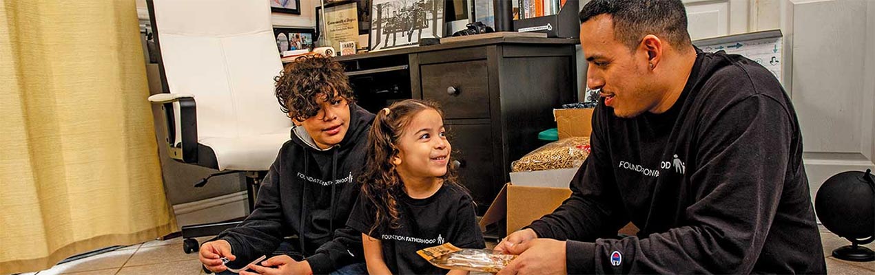Ariel Ventura-Lazo and his two children, Naliya, 5, and Ariel Ventura-Omar, 11